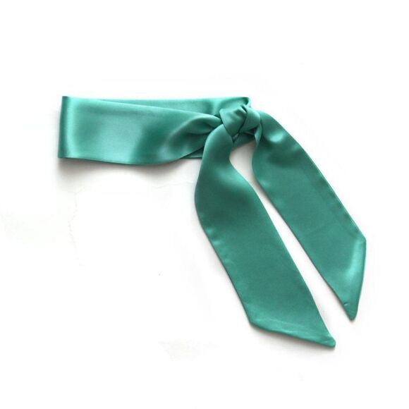 Green Silk Skinny Scarf‎ - Picture 2 of 4